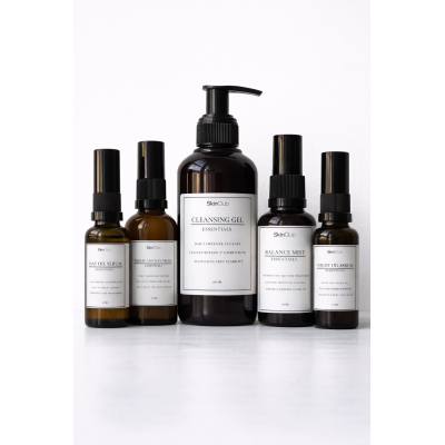 Hele Essential serien